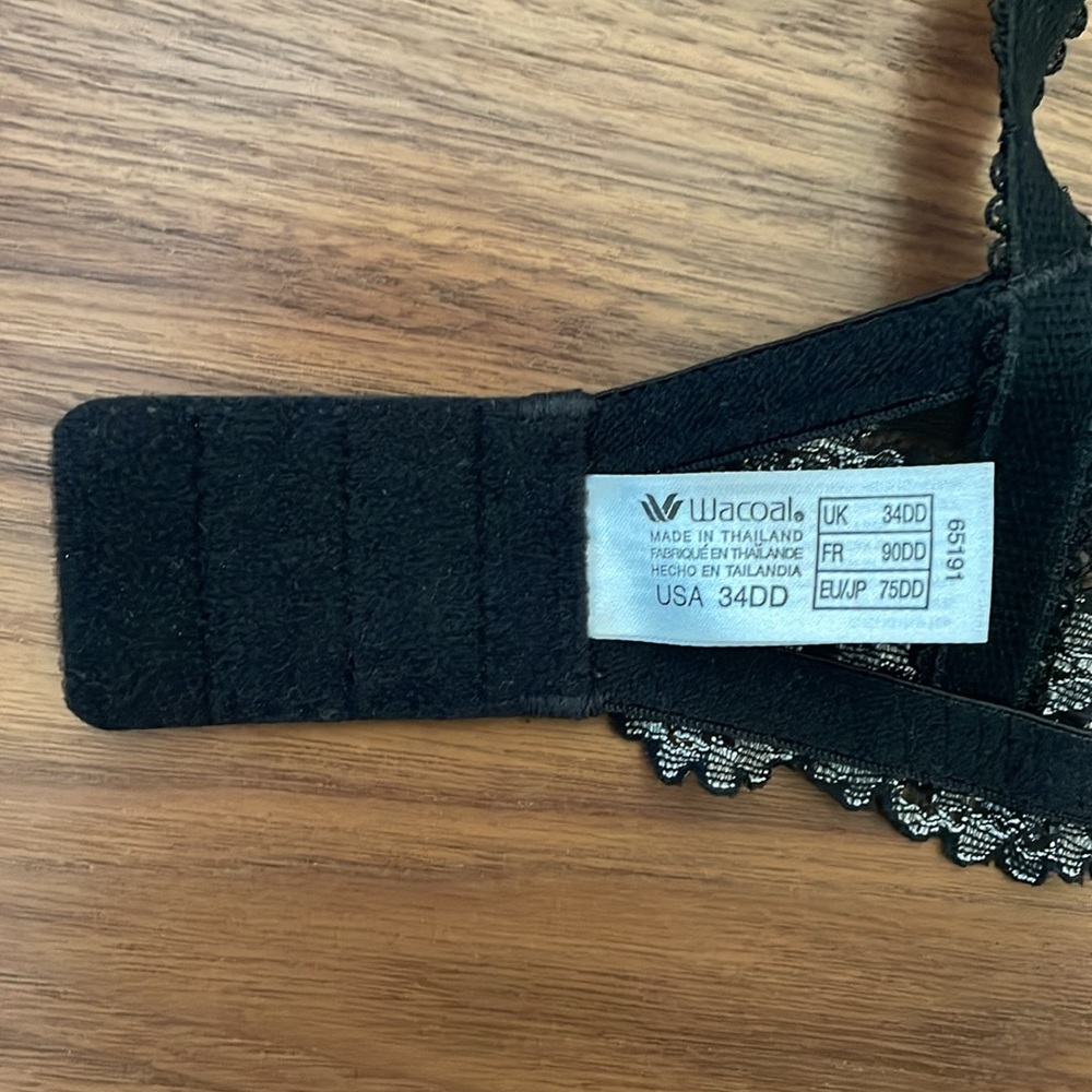Wacoal Embrace Lace Bra 34DD Women Underwire black 65191 - Picture 7 of 11